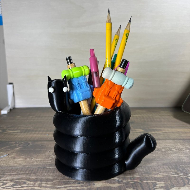 Goth Cat Desk Accessories 3D-printed model